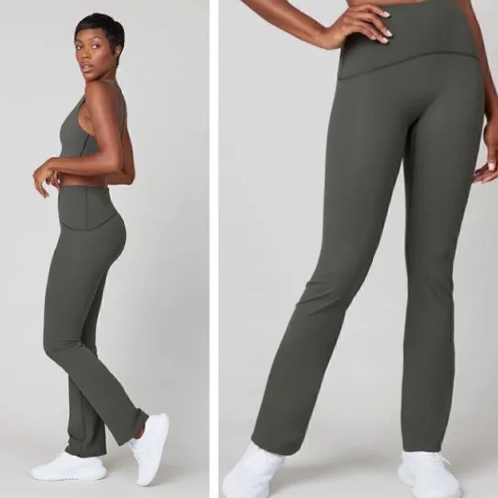 Spanx Booty Boost skinny Flare High Rise Yoga Pants Dark Palm 50243R  XS NWT